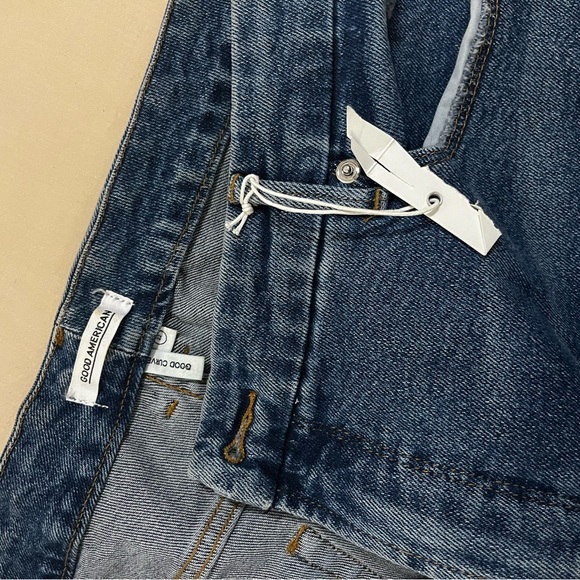 GOOD AMERICAN Good Curve High Waist Skinny Jean - Picture 4 of 5